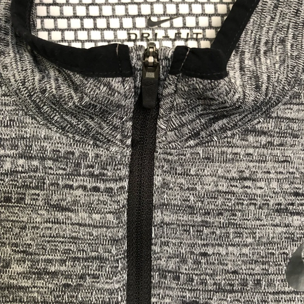 Women’s Grey and Black Heather Nike Golf Dri Fit Jacket  Size S